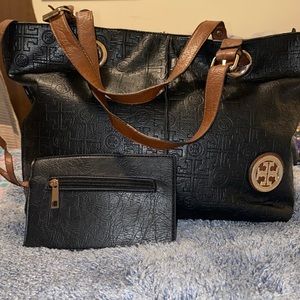 Black tote bag